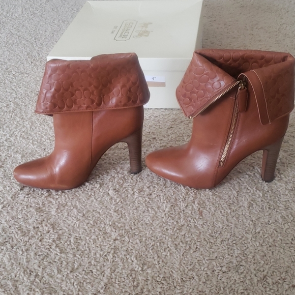 Coach 4 in brown leather convertible length boots - Picture 6 of 8